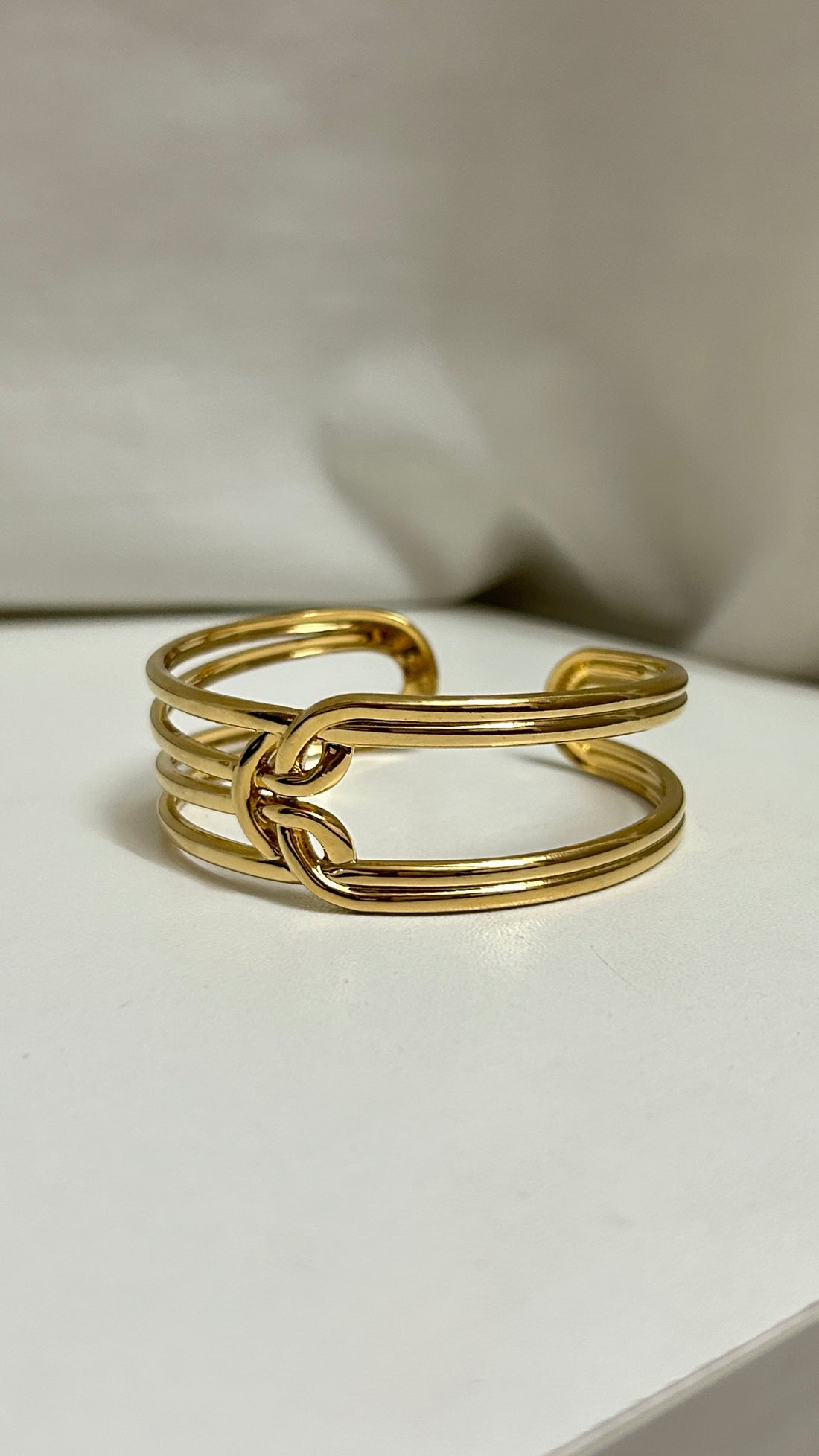 Trinity Loop Bracelet